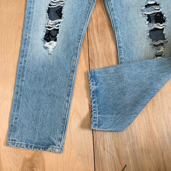 Levi’s 501 Tapered Leg Distressed Jeans - Picture 2 of 8